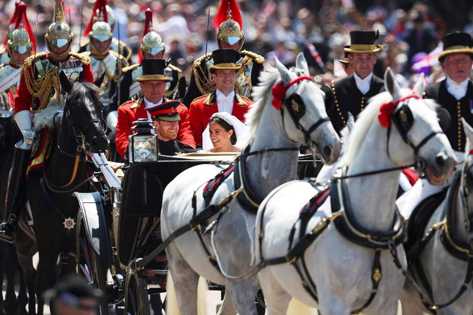 Phóng viên Reuters kể về hậu trường chụp ảnh đám cưới Hoàng gia Anh